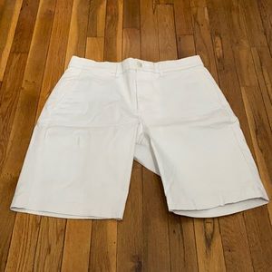 GAP Men’s Vintage Shorts (10 Inch)